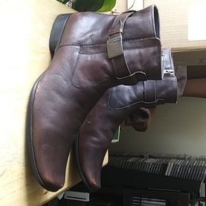 Kenneth Cole Reaction Takin Note - Ice leather boots 10.5